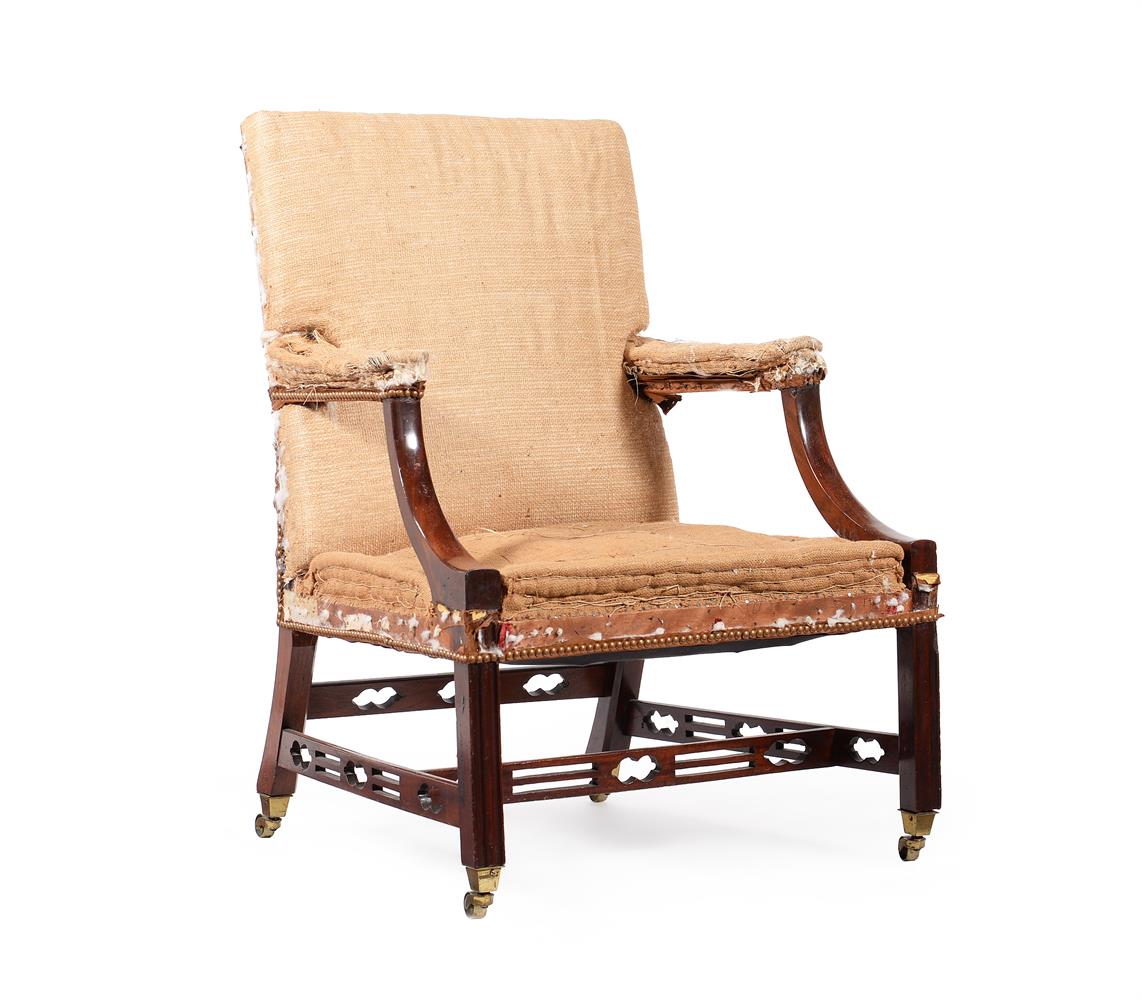 A MAHOGANY AND UPHOLSTERED GAINSBOROUGH ARMCHAIR, IN GEORGE III STYLE - Image 3 of 4