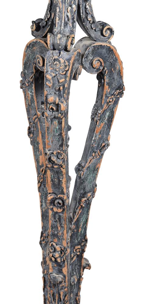 A BLUE PAINTED CARVED WOOD TORCHERE, 18TH CENTURY AND LATER REDECORATED - Image 3 of 4