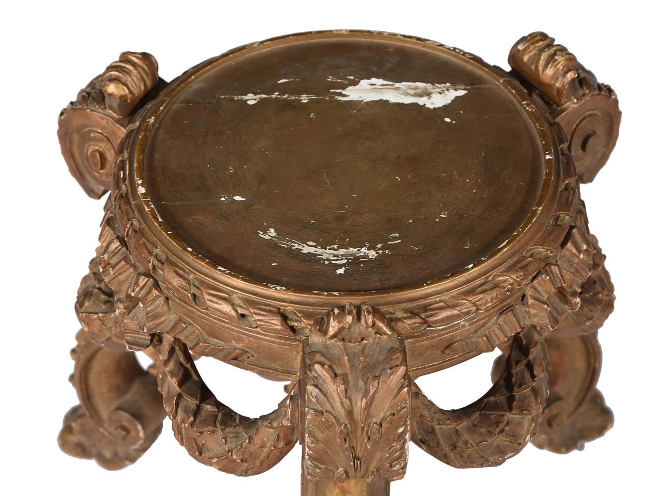 A CARVED GILTWOOD VASE STAND IN THE BAROQUE STYLE, 19TH CENTURY - Image 3 of 3