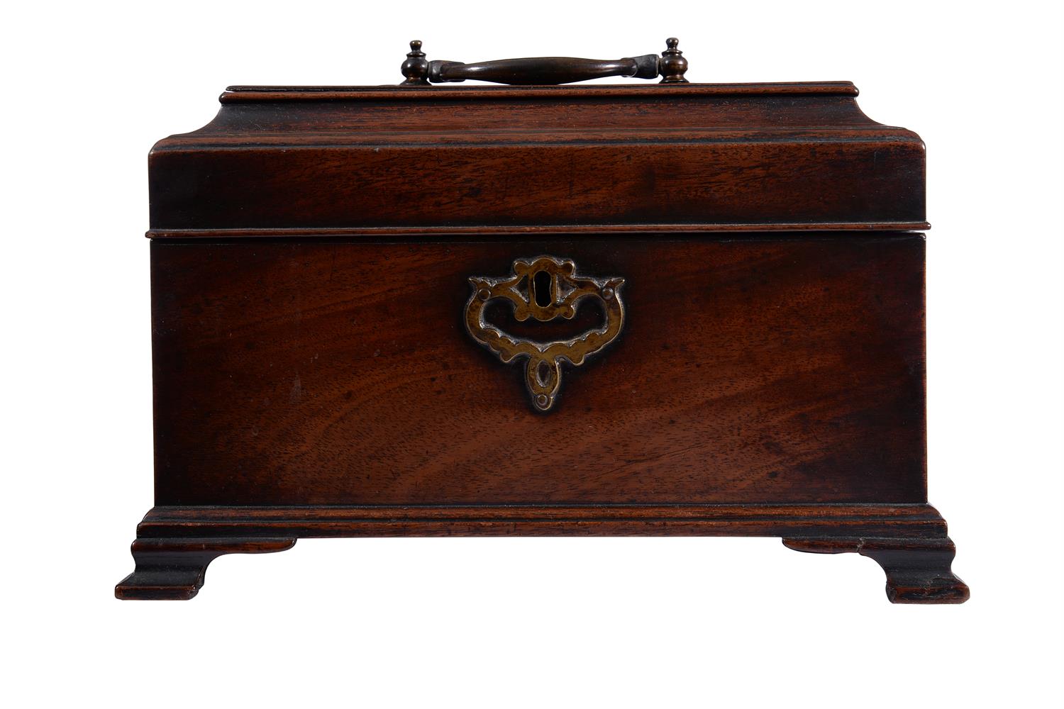 A GEORGE II MAHOGANY TEA CADDY, IN THE MANNER OF THOMAS CHIPPENDALE, CIRCA 1760 - Image 2 of 6