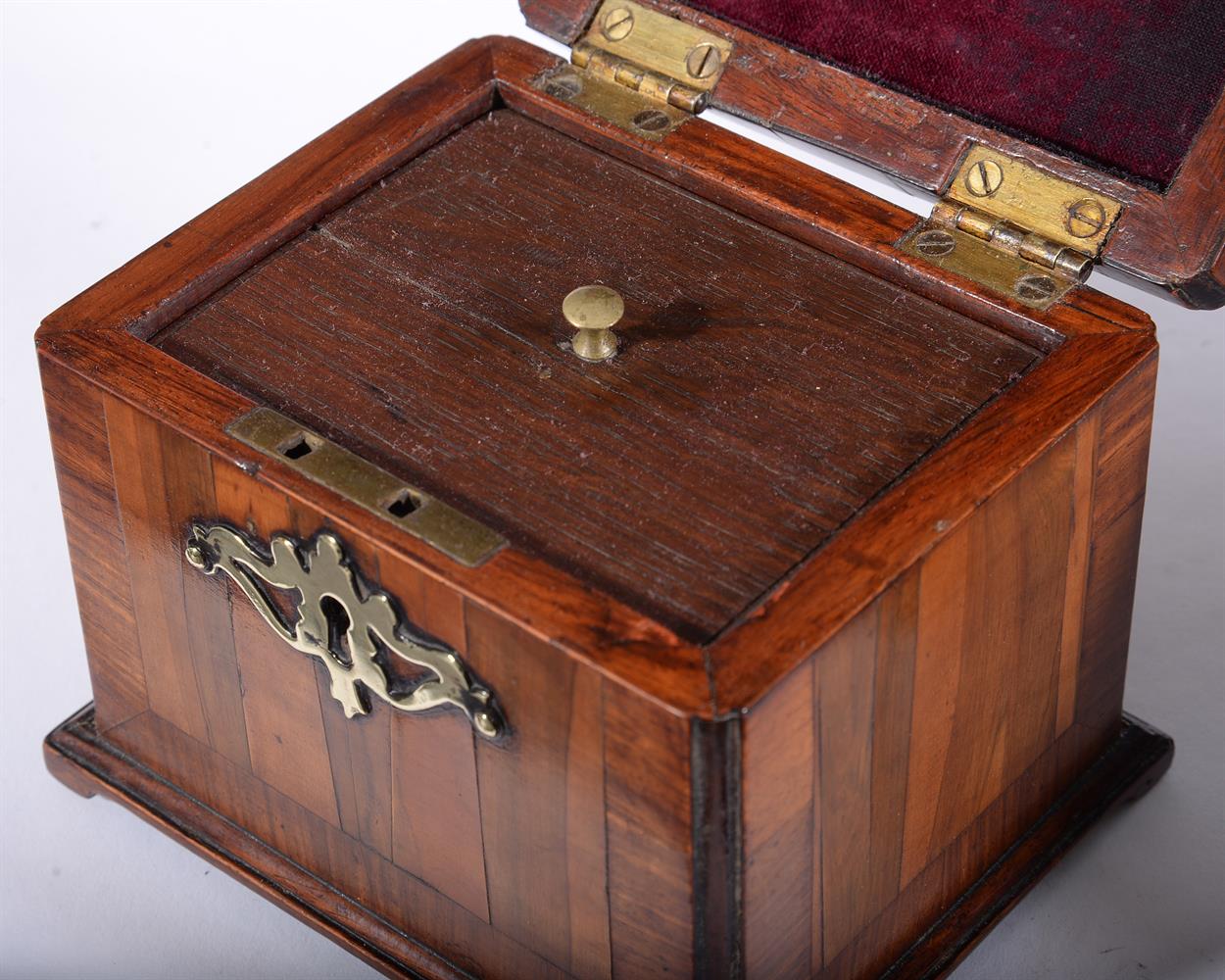 A GEORGE II MAHOGANY TEA CADDY, IN THE MANNER OF THOMAS CHIPPENDALE, CIRCA 1760 - Image 6 of 6