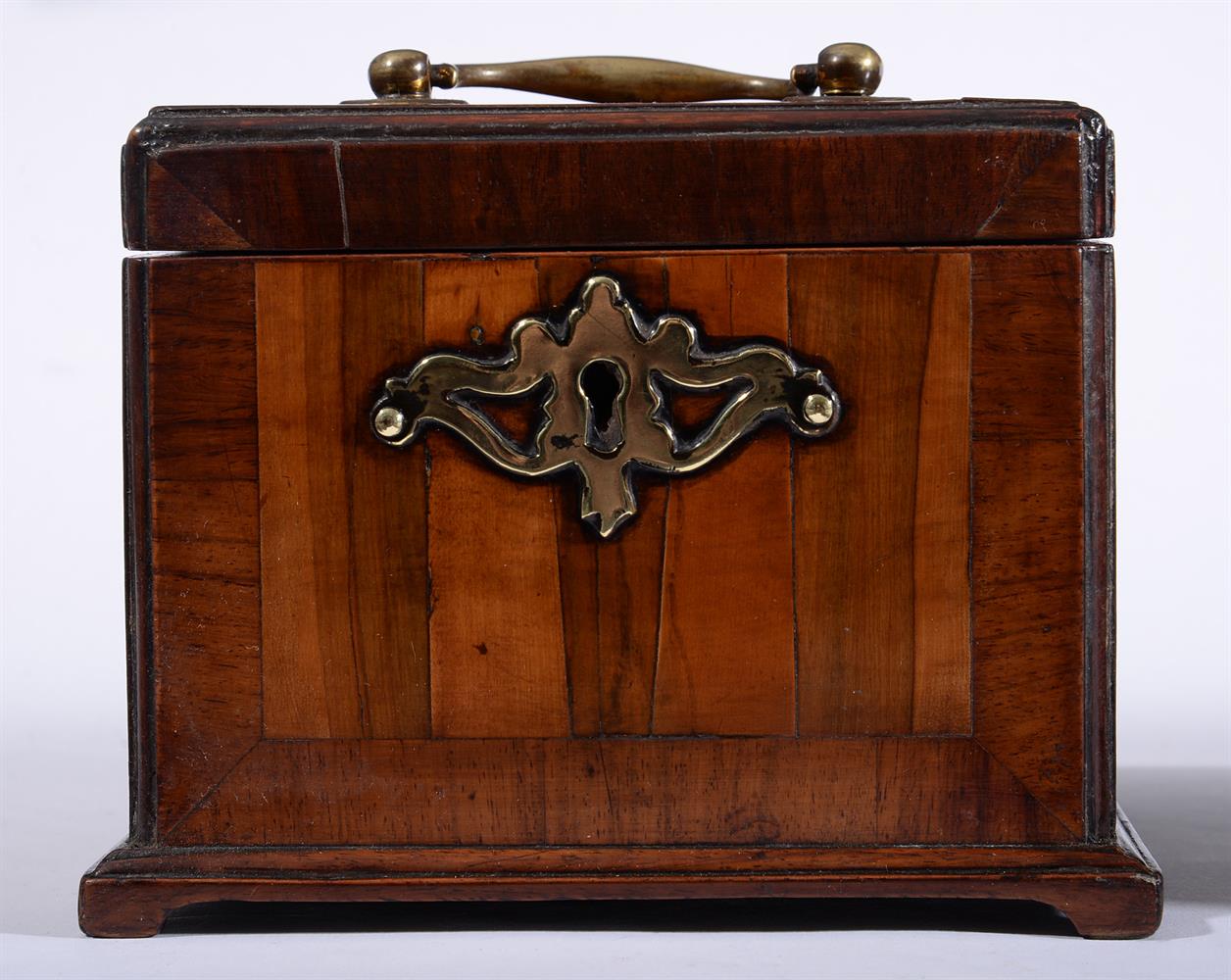 A GEORGE II MAHOGANY TEA CADDY, IN THE MANNER OF THOMAS CHIPPENDALE, CIRCA 1760 - Image 3 of 6