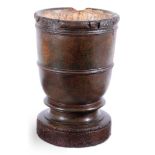 A LARGE TURNED WALNUT MORTAR, MID/LATE 17TH CENTURY