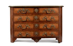 Y A REGENCE ROSEWOOD AND PARQUETRY COMMODE, CIRCA 1720