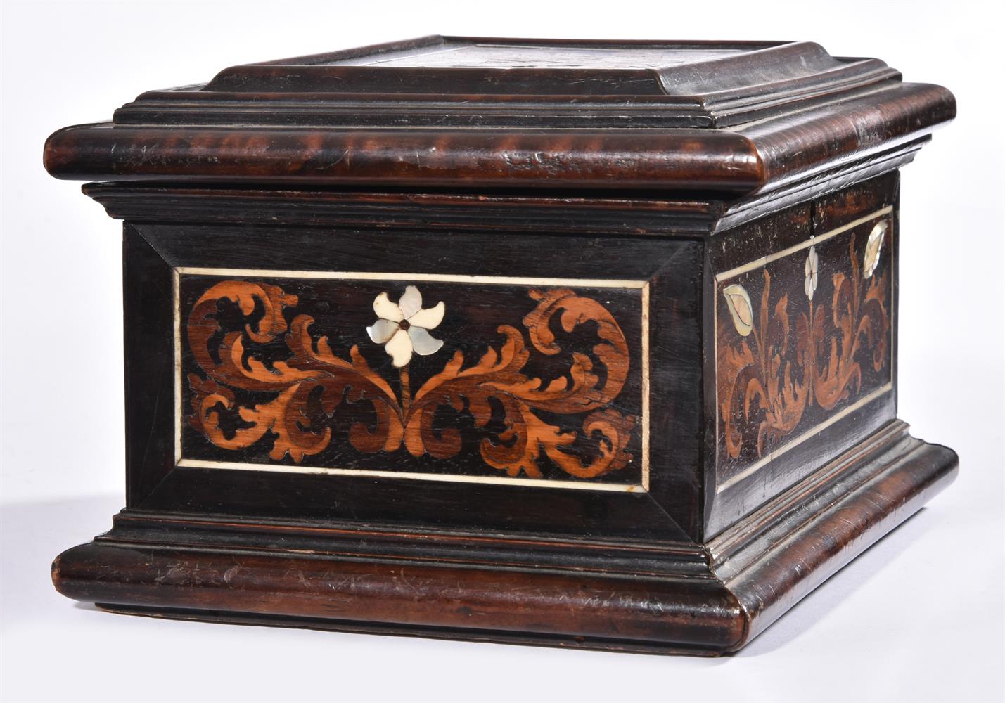 Y AN ITALIAN OLIVE WOOD, EBONISED AND MARQUETRY BOX, FLORENCE, LATE 17TH CENTURY - Image 2 of 5