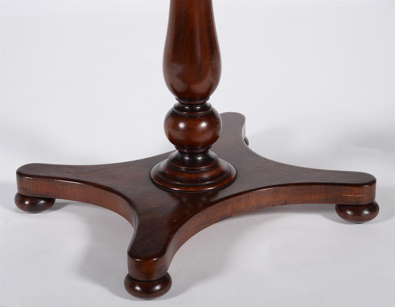 A PAIR OF WILLIAM IV MAHOGANY PEDESTAL TABLES, CIRCA 1835 - Image 3 of 3