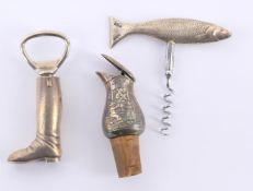 Silver wine related items including a corkscrew modelled as a salmon