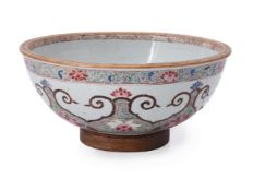 A Chinese export porcelain punch bowl