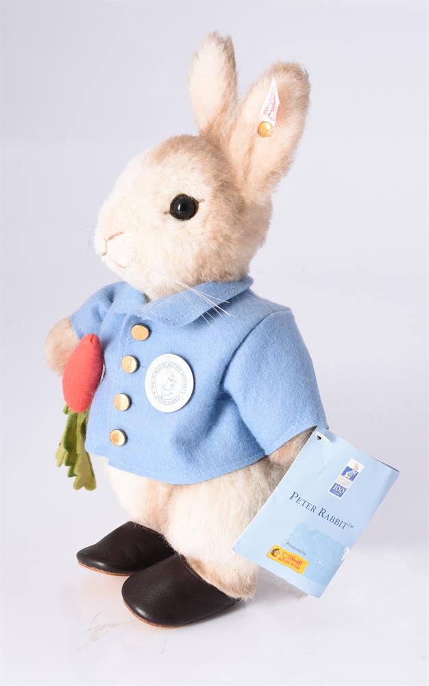 STEIFF, PETER RABBIT, 100 YEARS OF PETER RABBIT, 4798, CIRCA 2002 - Image 2 of 2