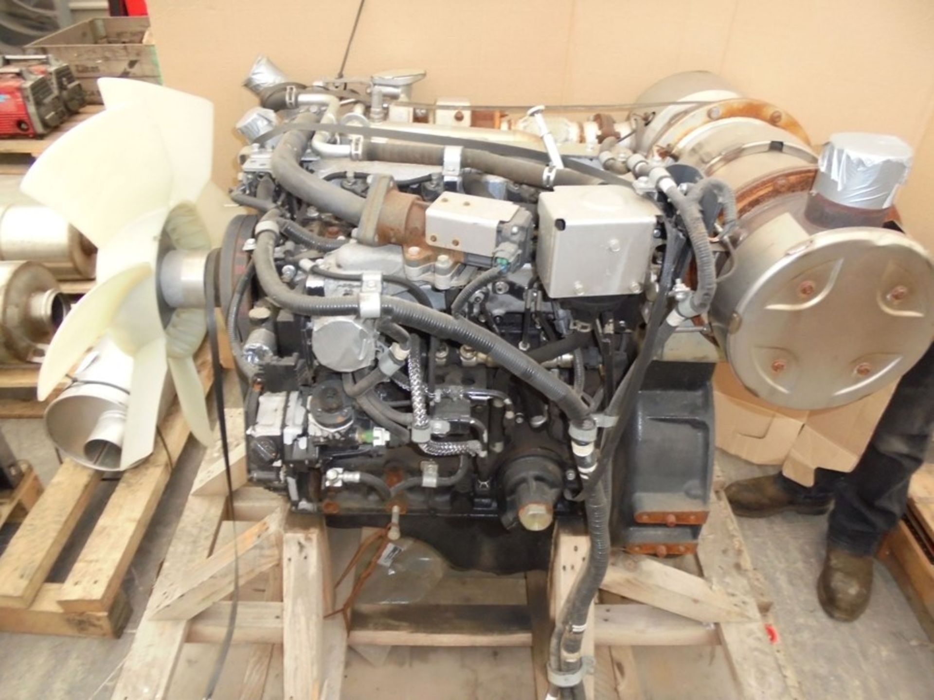 Mitsubishi used engine type D04EG-008755, - Image 3 of 5