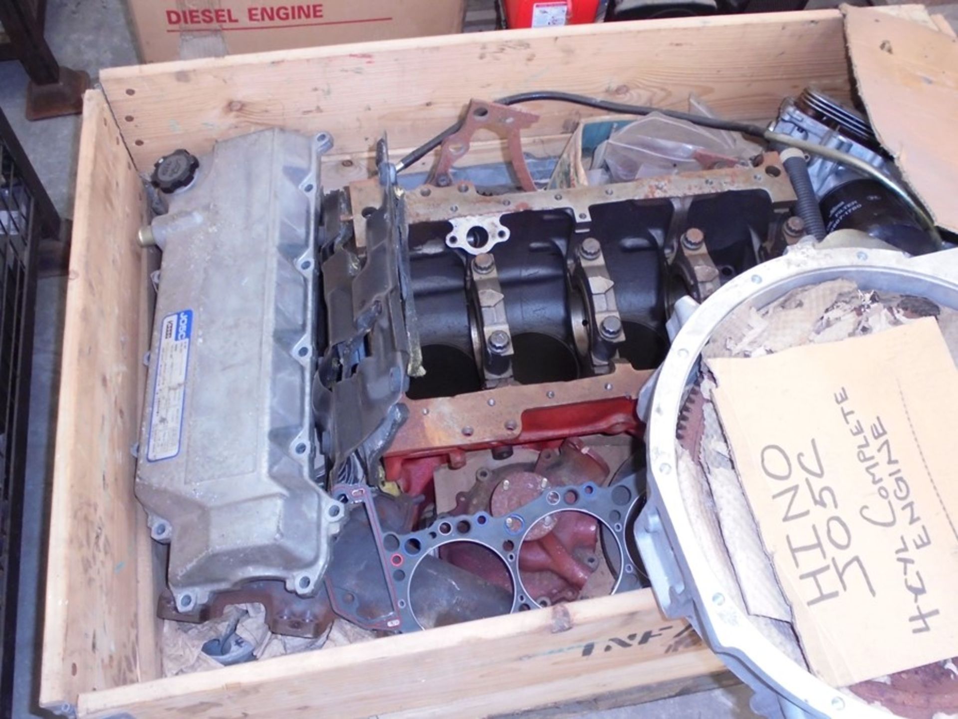 Hino J05C 4 cylinder diesel engine dismantled. - Image 3 of 4