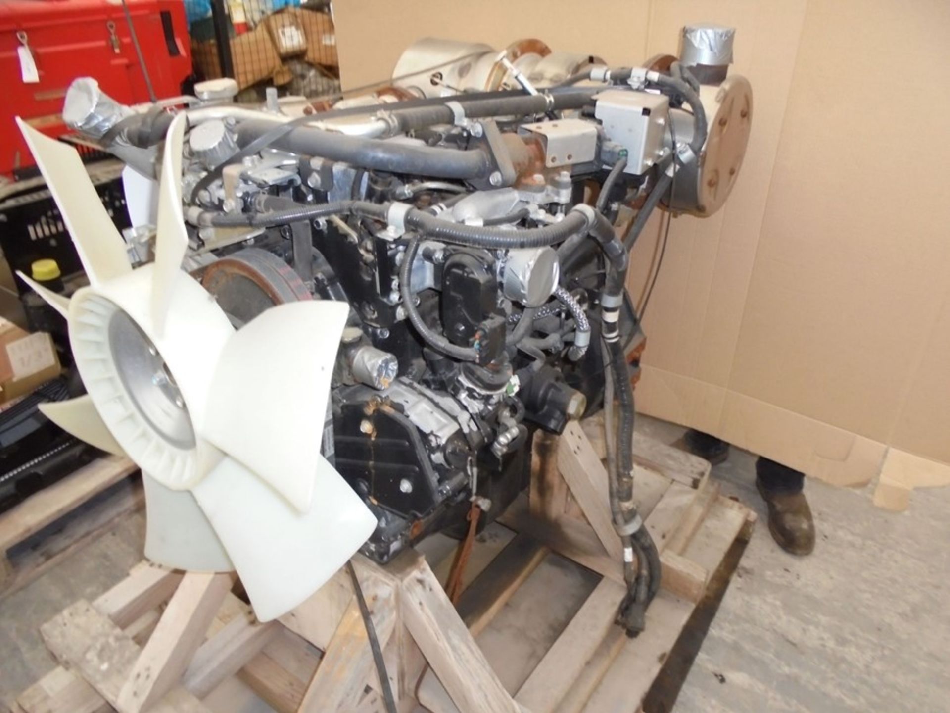 Mitsubishi used engine type D04EG-008755, - Image 2 of 5