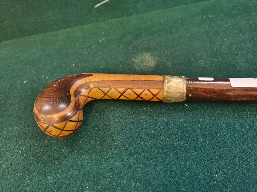 Late Victorian rosewood and mahogany pistol handle gentleman's walking cane, 83cm long.