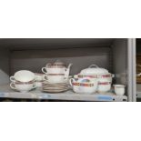 Modern Henrich Villeroy & Boch Cheyenne pattern table wares to include soup bowls and tureen, teaset