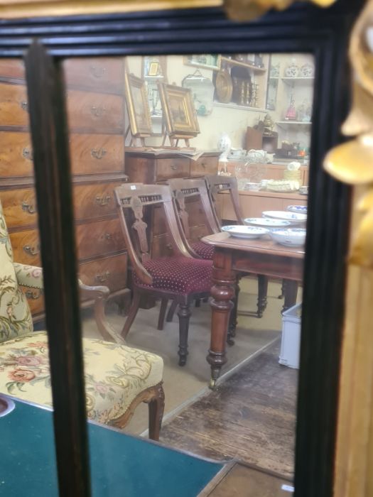 Regency gilt overmantle mirror with applied acanthus leaves and reeded glazing bars, 140cm x 62cm. - Image 3 of 5