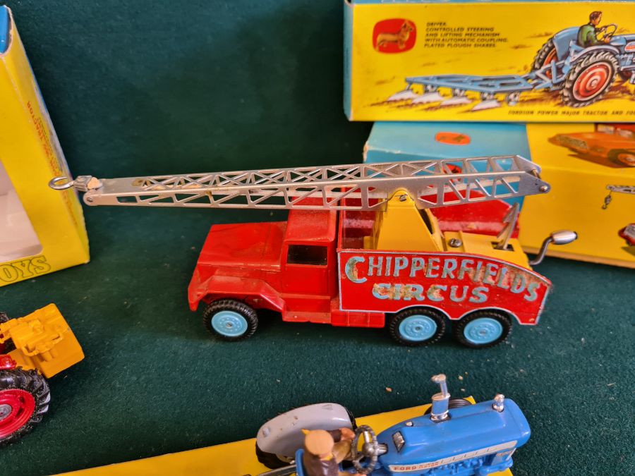 Corgi Major No. 1121 Chipperfields Circus crane truck, a Corgi gift set No. 13 Fordson Power Major - Image 6 of 7