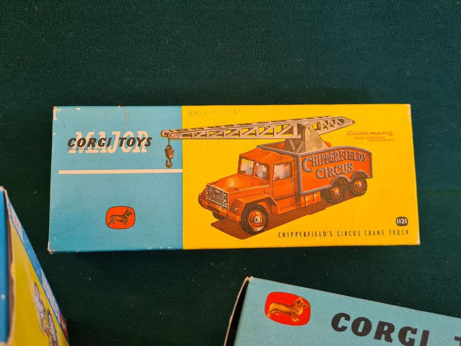 Corgi Major No. 1121 Chipperfields Circus crane truck, a Corgi gift set No. 13 Fordson Power Major - Image 4 of 7