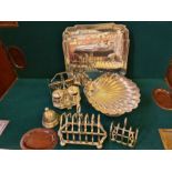 Assorted plated wares to include Unity plate salver, Alfa plate squirrel nut bowl, Walker & Hall