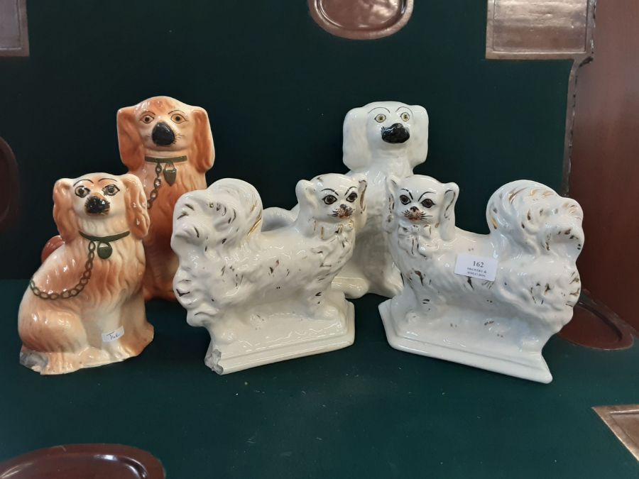 5 x assorted Victorian Staffordshire spaniels, chipping to bases.