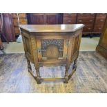 Oak Old Charm credence cabinet.