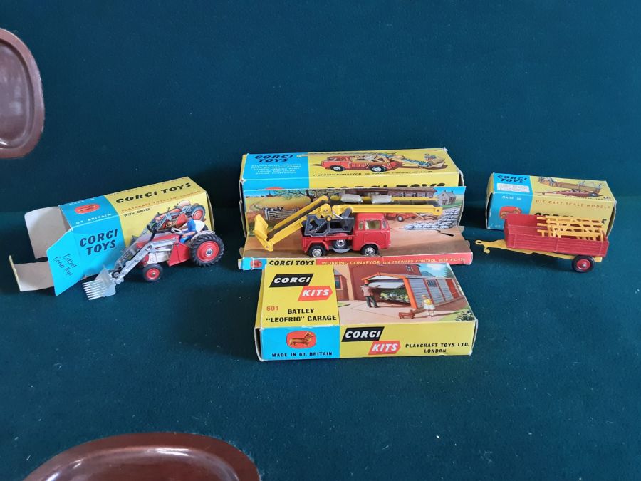 Mixed Corgi lot to include working conveyor on forward control Jeep FC 150, Corgi Massey Ferguson 65