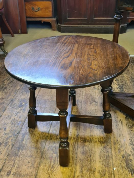 2 x Jaycee oak occasional tables. - Image 2 of 4