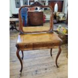 Victorian art nouveau Biedermeir style dressing table with carved decoration upon cabriole legs with