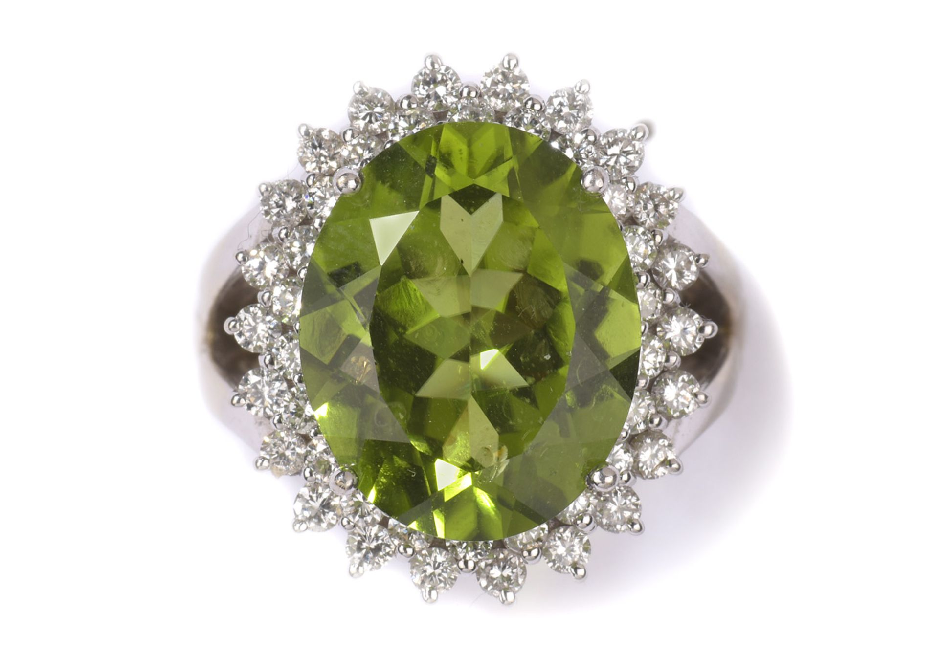 Ring mit grünem Peridot