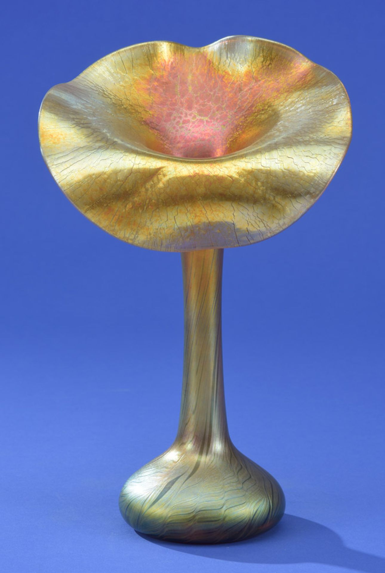 Kleine Vase im Tiffany-Stil, H 25,5 cm.
