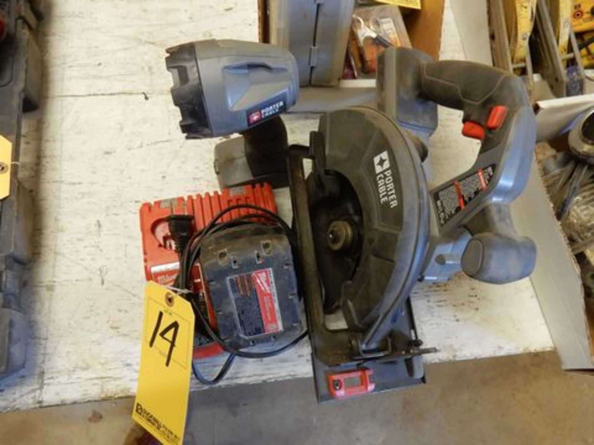 LOT MISC. MILWAUKEE & PORTER CABLE CORDLESS TOOLS TO INCLUDE: FLASHLIGHT, CIRCULAR SAW, CHARGER, ETC