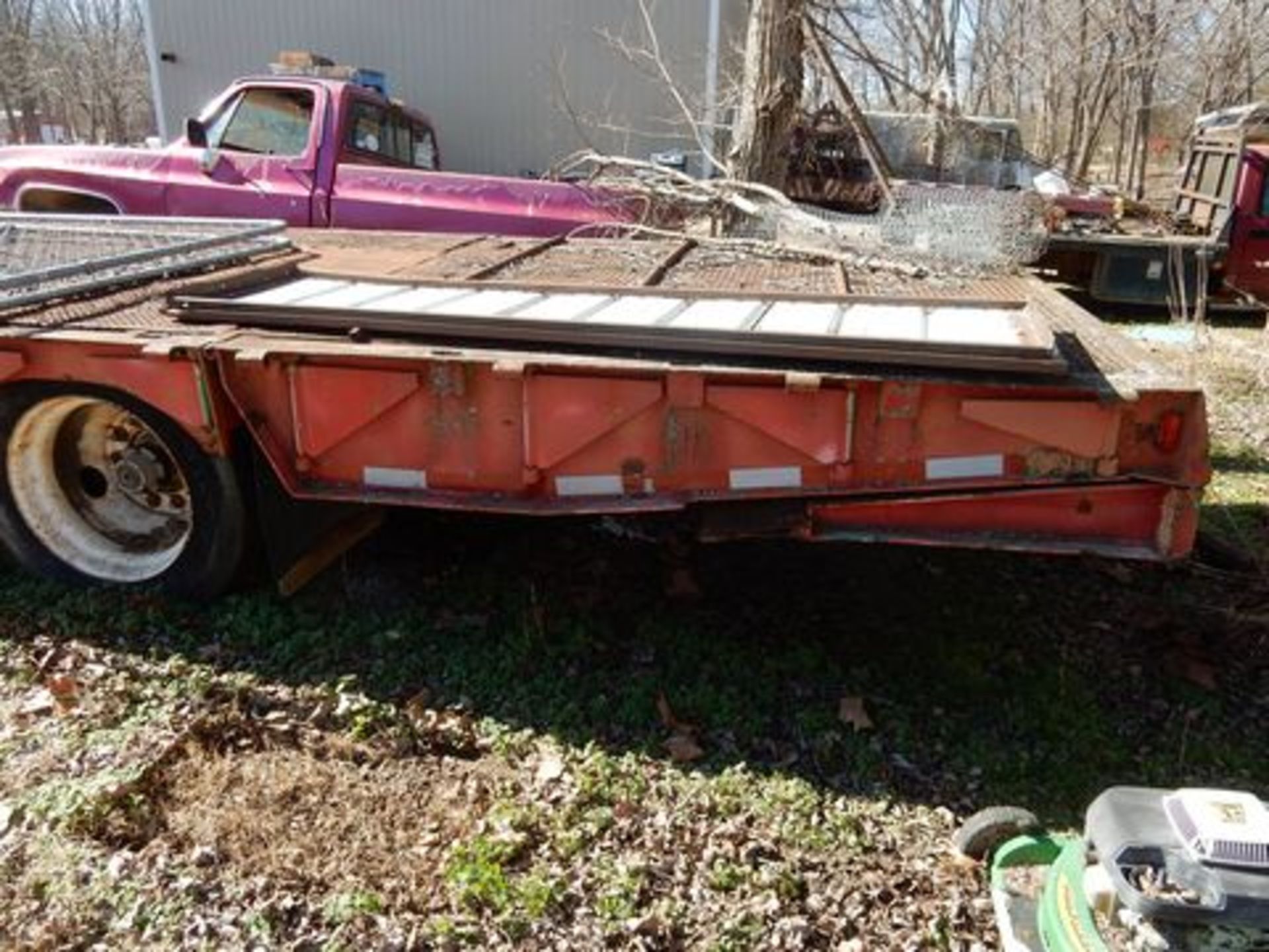 TRAIL KING DUAL TANDEM AXLE DROP DECK TRAILER - Image 4 of 8