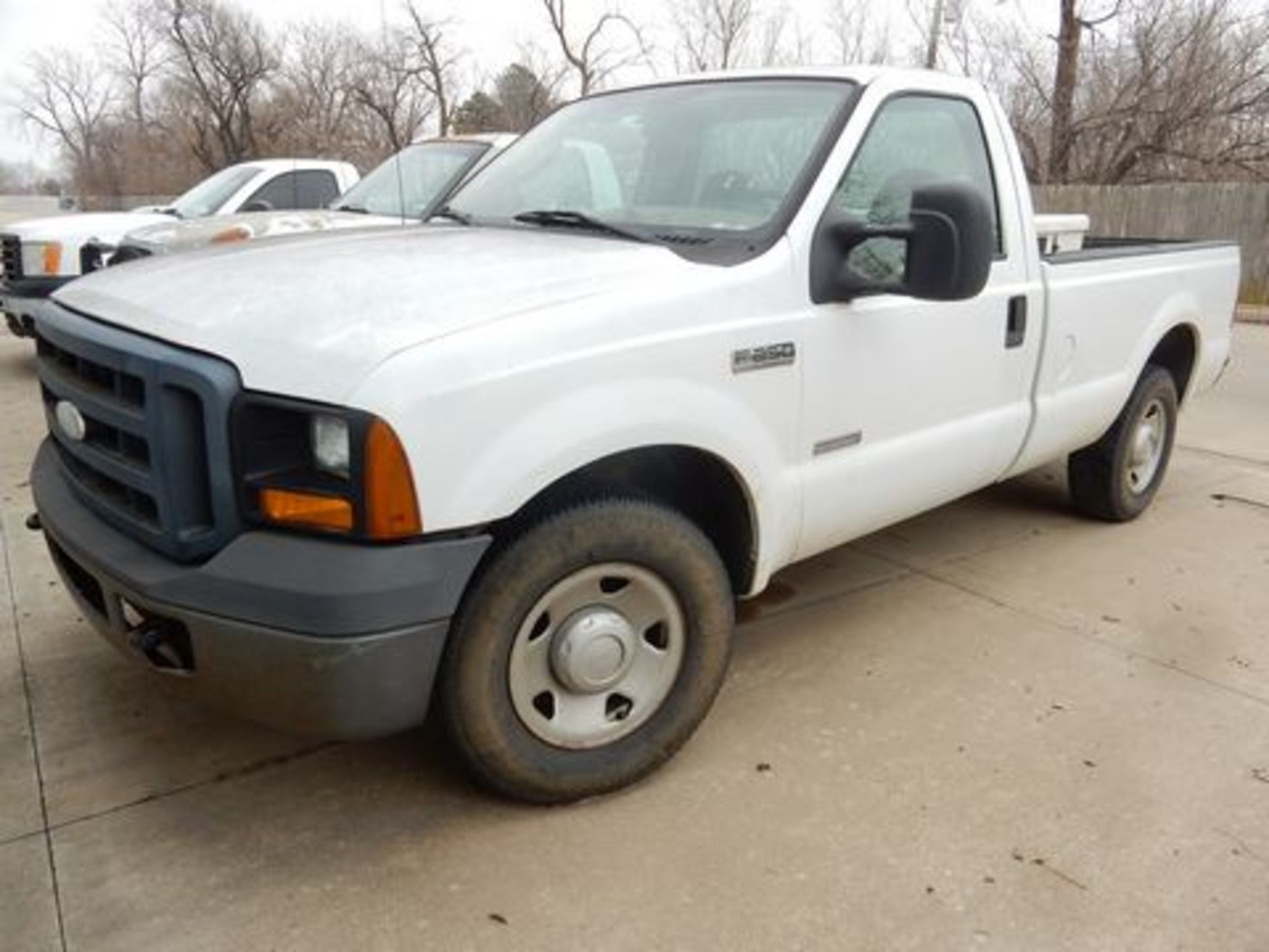 2006 FORD F-250XL PICKUP