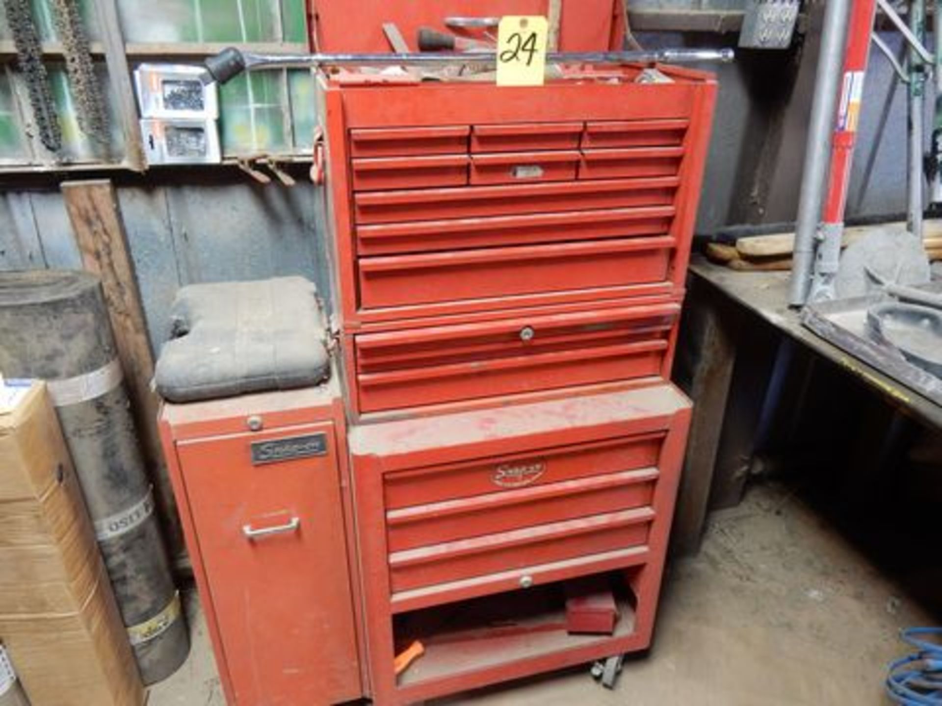 SNAP-ON TOOL BOX W/CONTENTS TO INCLUDE - SOCKETS, WRENCHES, TORQUE WRENCH