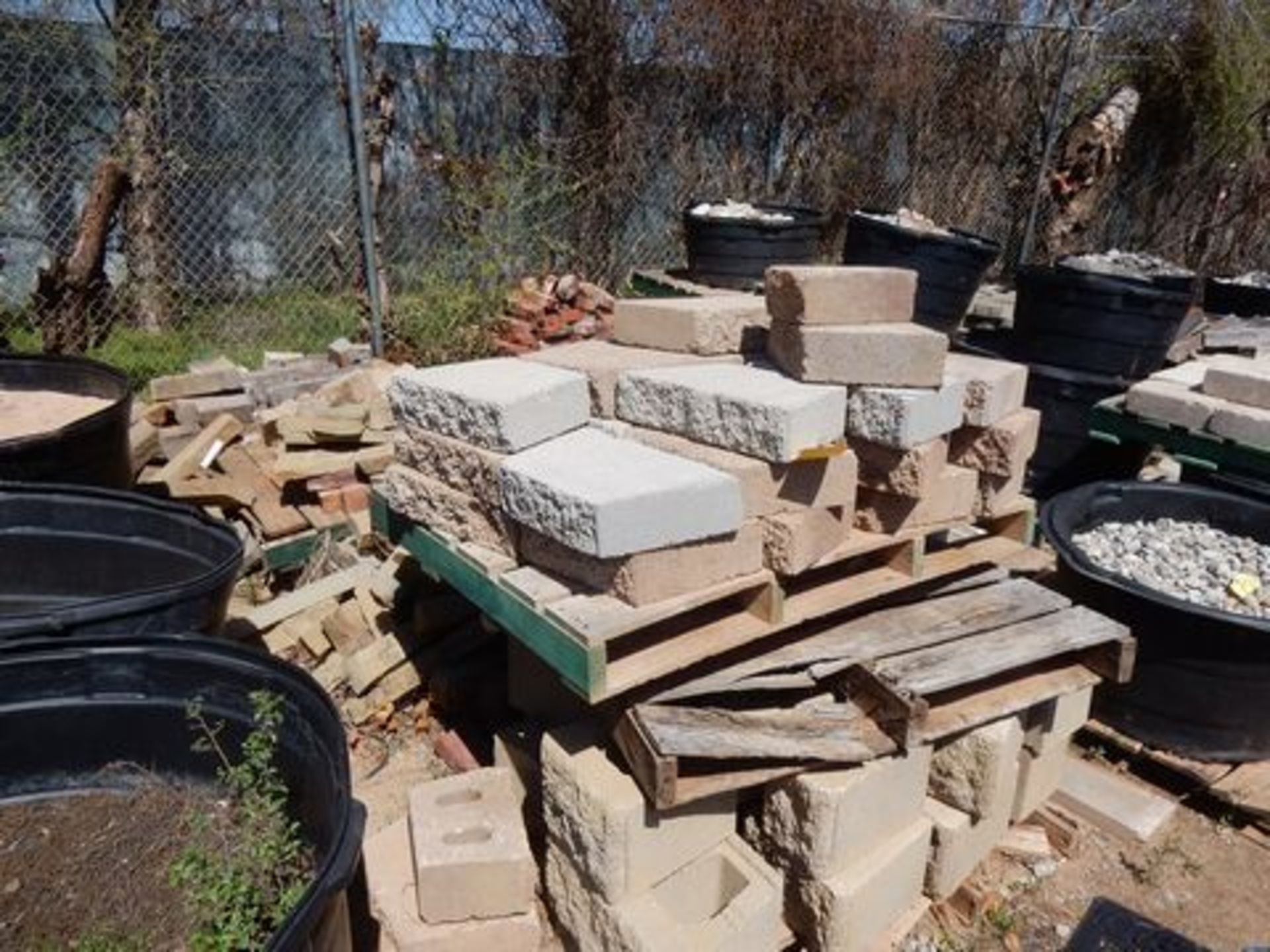 LOT (2) PALLETS CONCRETE BRICKS & (4) PALLETS LANDSCAPE ROCKS