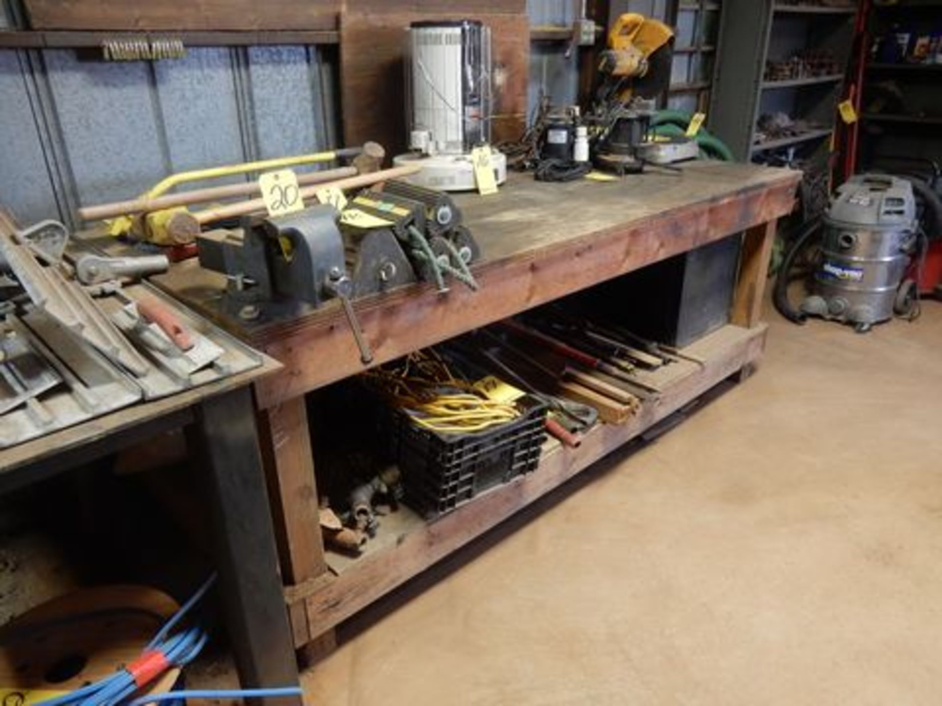 WOOD SHOP TABLE W/6" VISE