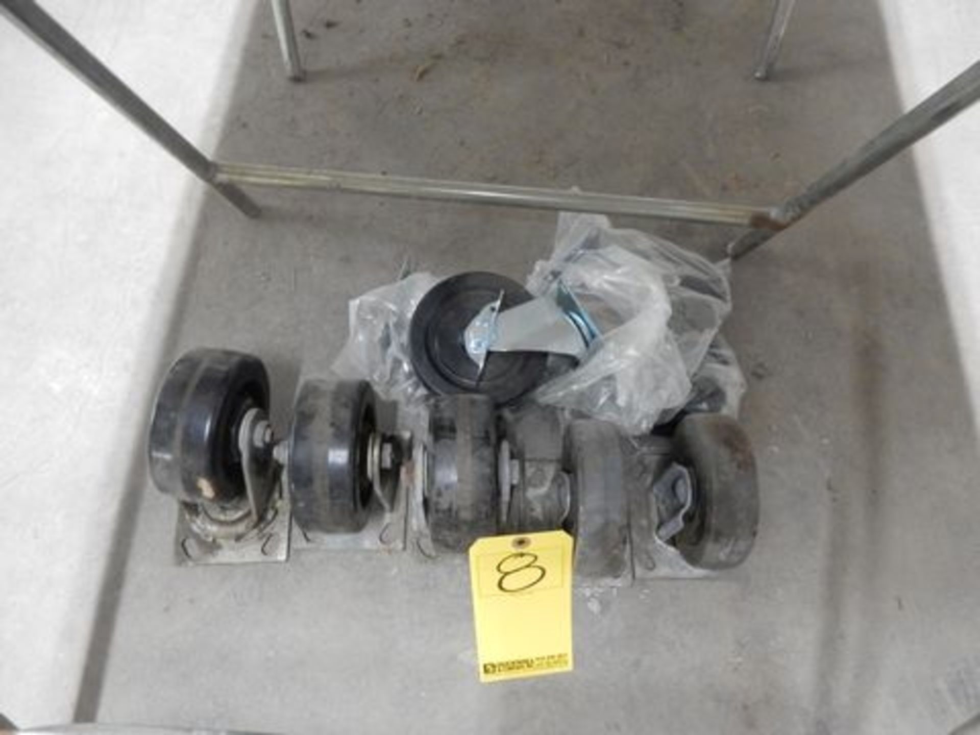 LOT CASTERS