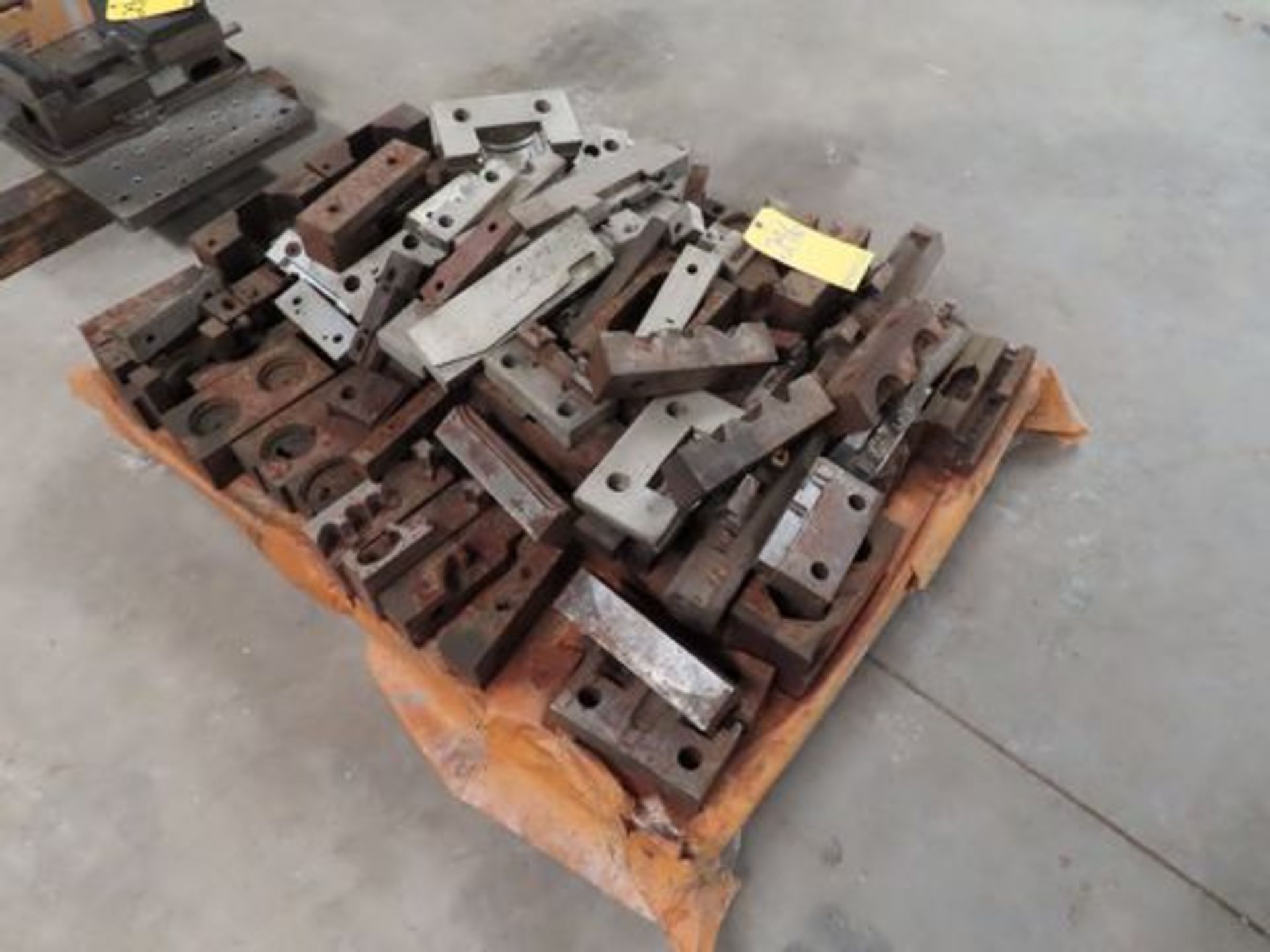 PALLET OF VISE JAWS