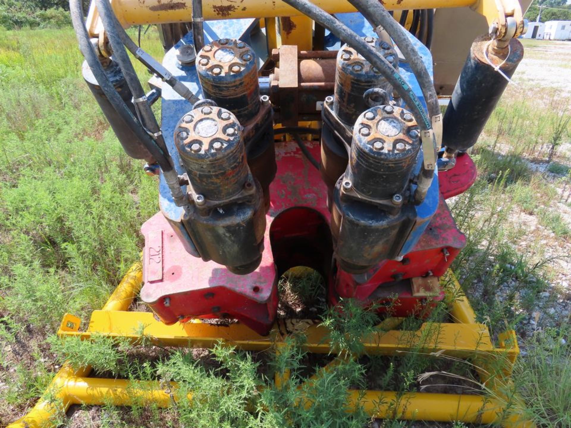 NOV 3080 IRON ROUGHNECK - Image 3 of 5