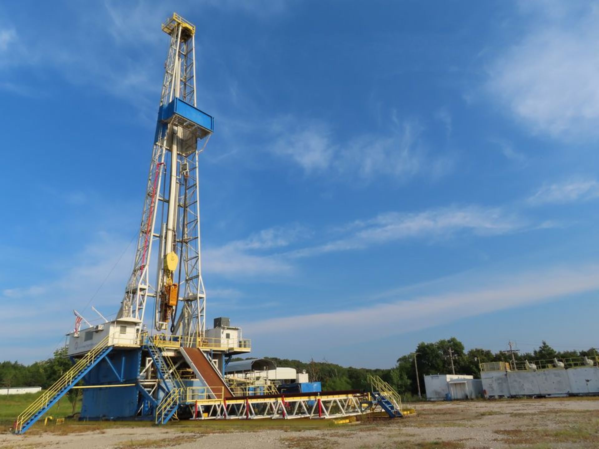 COMPLETE RIG PACKAGE - CONTINENTAL EMSCO 1000 HP SCR DRILLING RIG PACKAGE, INCLUDES LOT#'S 2-27: