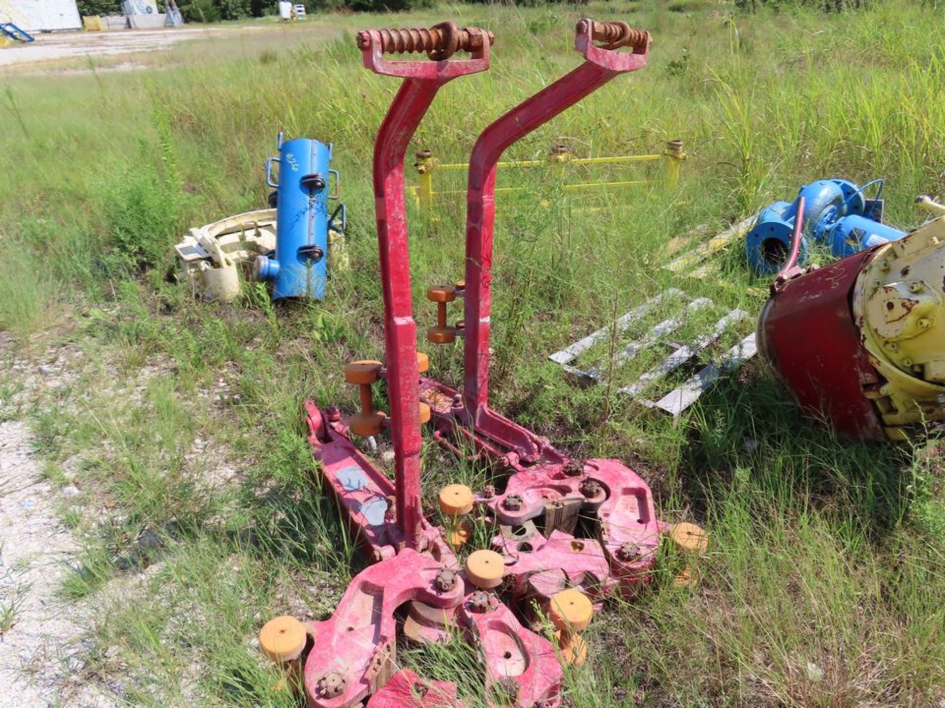 LOT RIG FLOOR TOOLS INCLUDING - Image 3 of 9