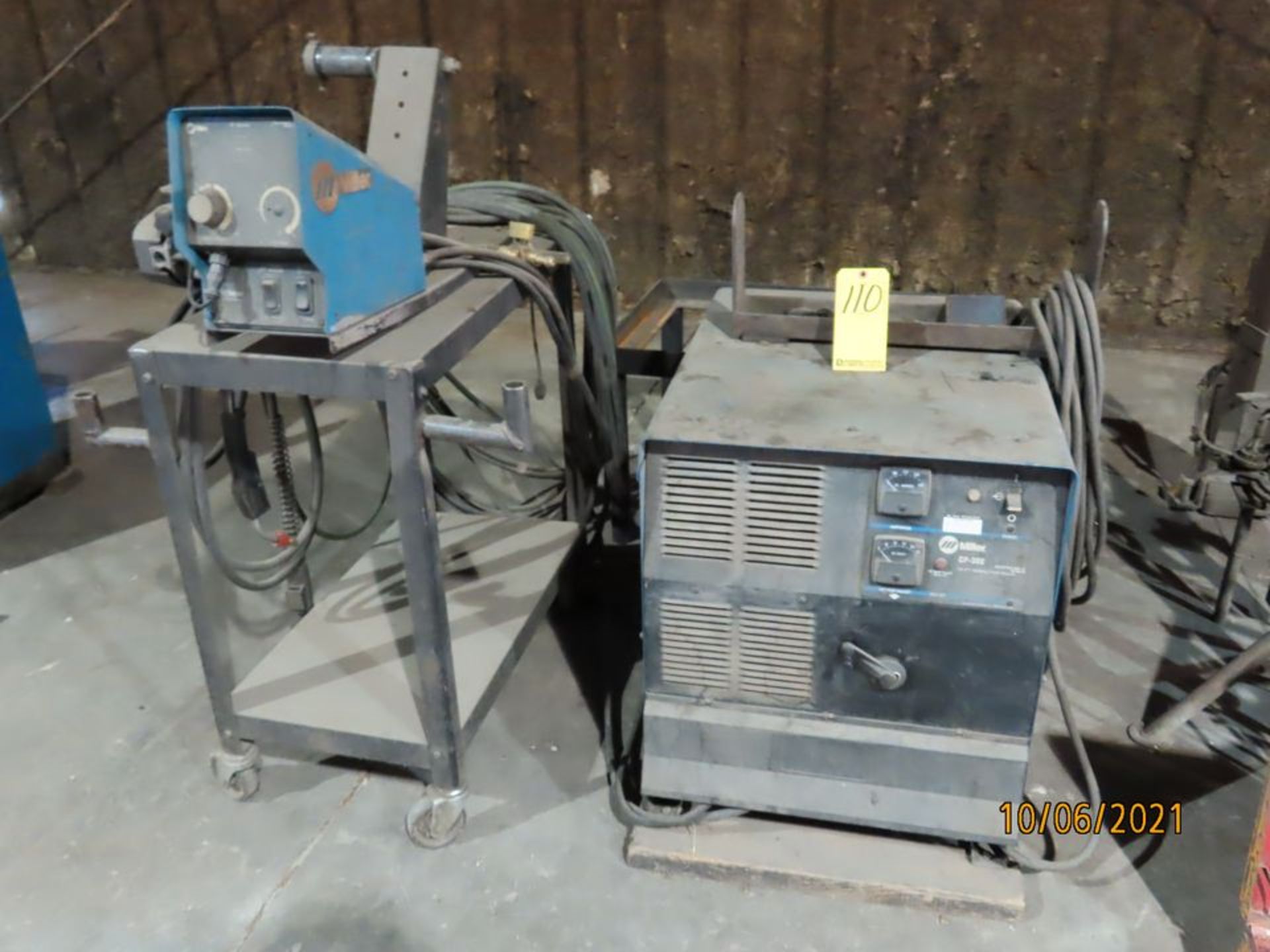 MILLER MIG WELDER, M# CP-302, S/N LB183438, MILLER 70 SERIES WIRE FEEDER, STAND