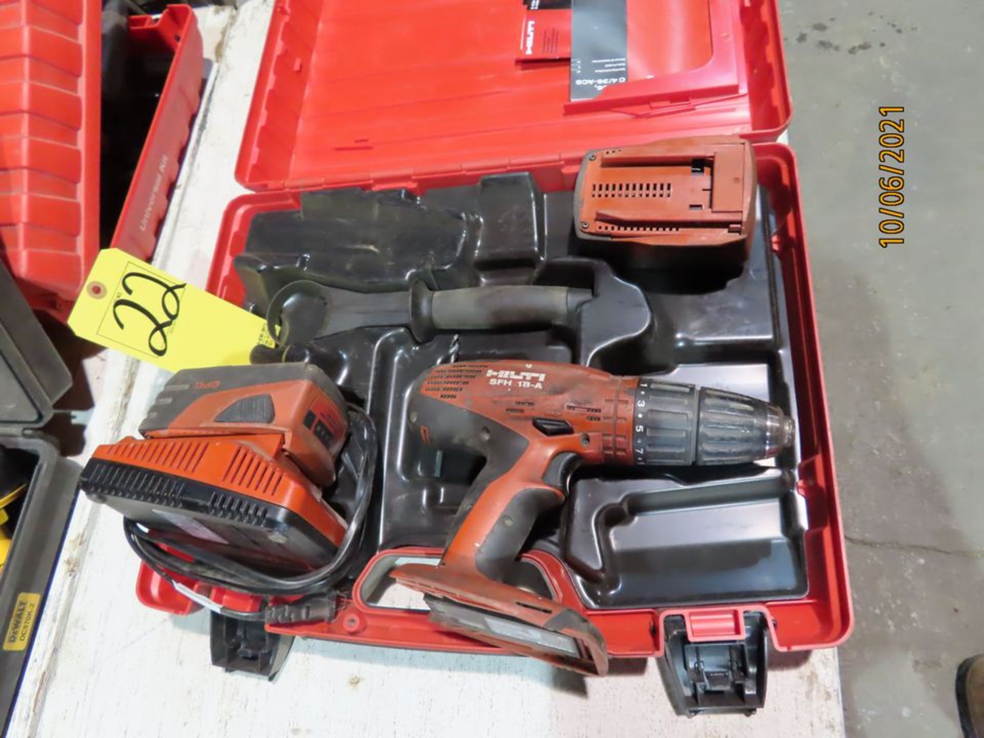 LOT HILTI SFH18-A CORDLESS DRILL W/(2) BATTERIES & CHARGER, CASE, HILTI CORDLESS SAWZALL, BLACK & DE