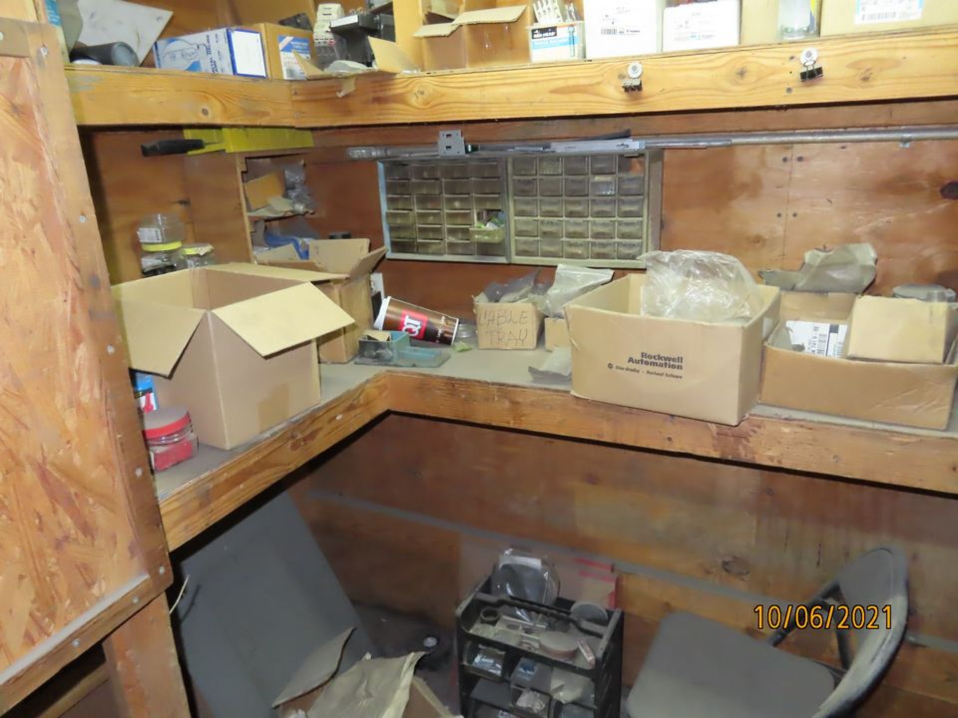 LOT CONTENTS OF SHELVES TO INCLUDE: ELECTRICAL CONDUIT, MISC. WIRE, ELEC. WIRE, MISC. ELECTRICAL FIT - Image 6 of 10