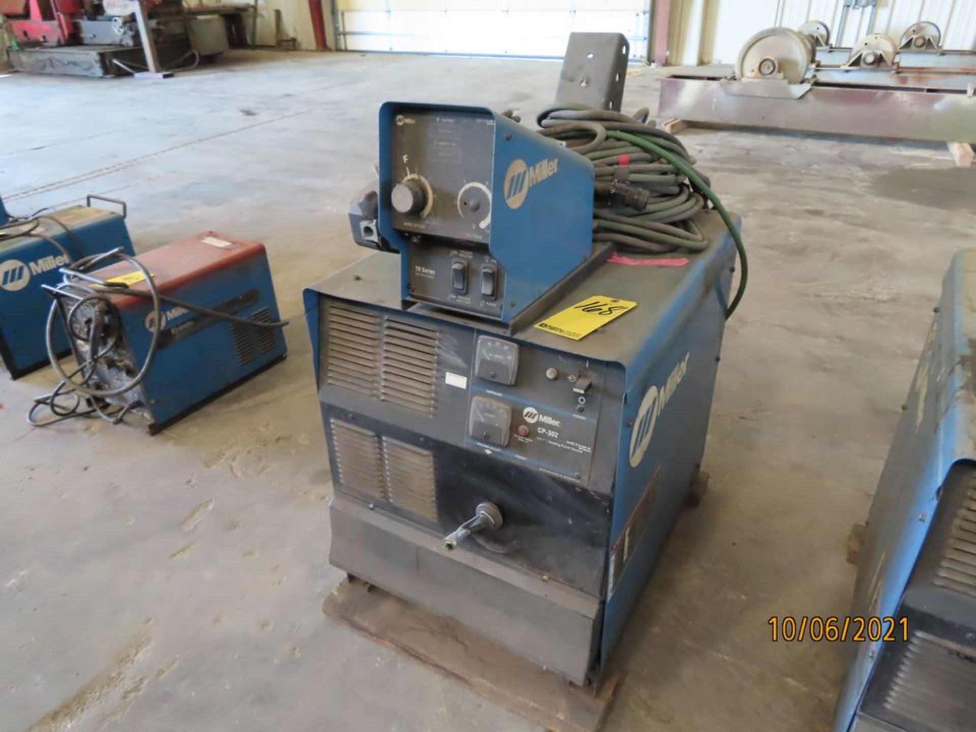 MILLER MIG WELDER, M# CP-302, S/N LE207674, MILLER 70 SERIES WIRE FEEDER (POWER CORD REMOVED)