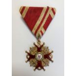 CROIX en alliage d'or 14 K de l'Ordre de Saint Stanislas de Russie, institué en 1765. Insigne de