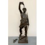 MARIOTON Eugène (1854-1933). Vainqueur. Bronze à patine brune (rameau de laurier à refixer). Haut.