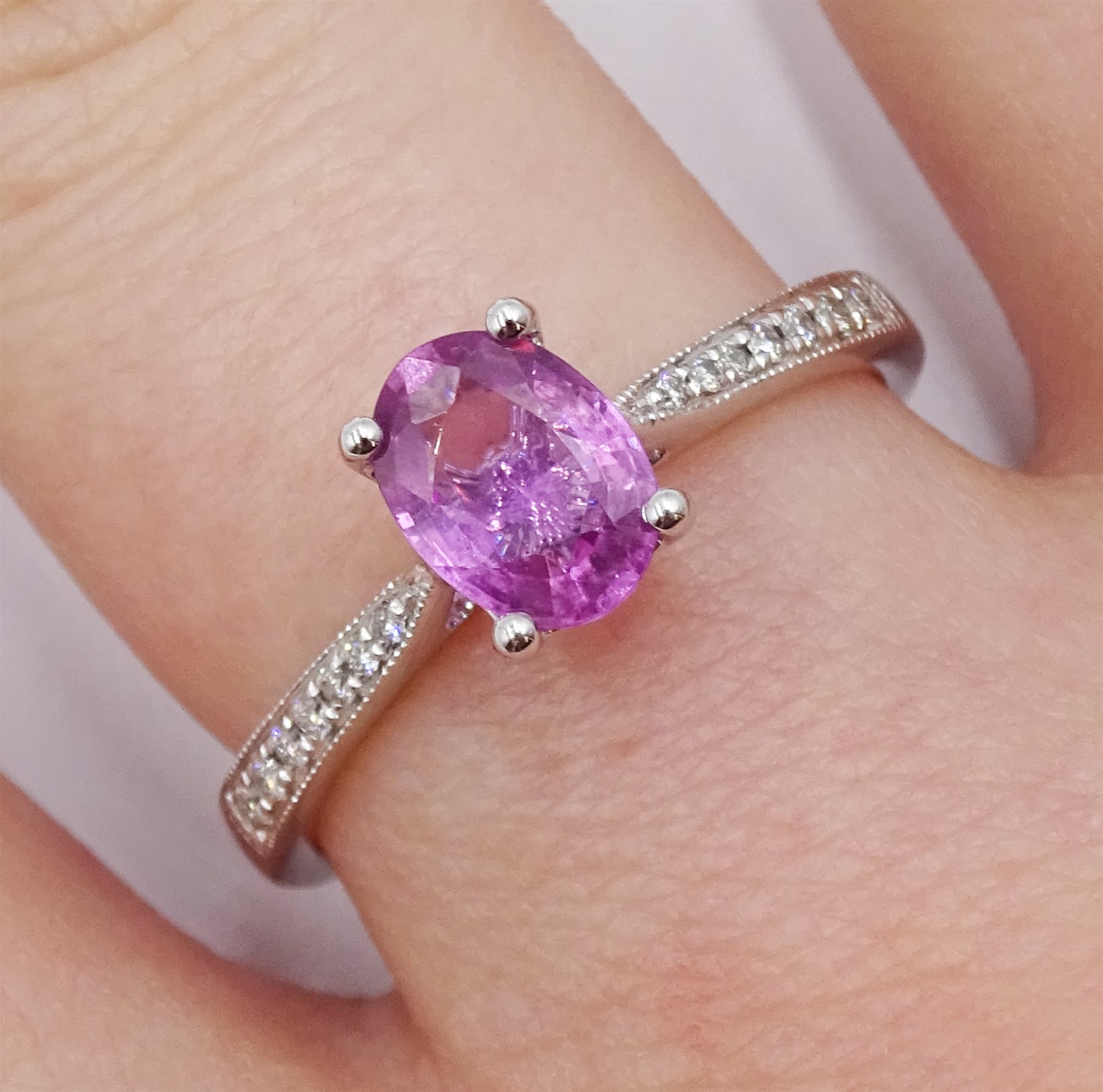 18ct white gold oval pink sapphire ring, with diamond set shoulders, hallmarked, sapphire approx 0.9 - Image 2 of 5