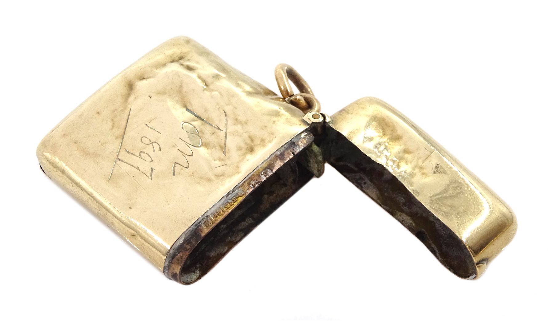9ct gold pencil holder, engraved leaf and initialled decoration by E Baker & Son, Chester 1921 and a - Image 4 of 7