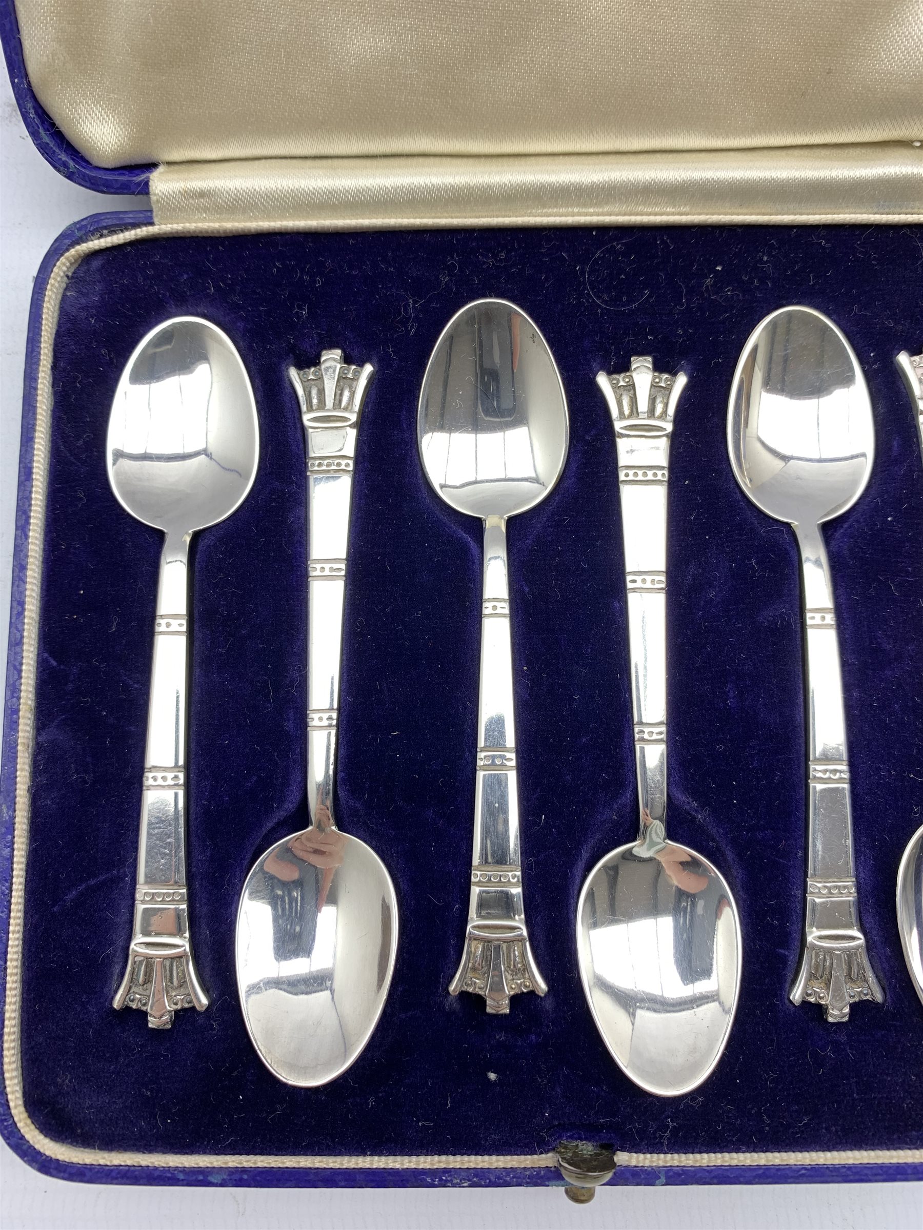 Set of six silver coffee spoons with coronet terminals and hammered detail to the underside of the b - Image 2 of 3