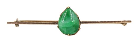 Gold pear shaped jade stick pin stamped K14